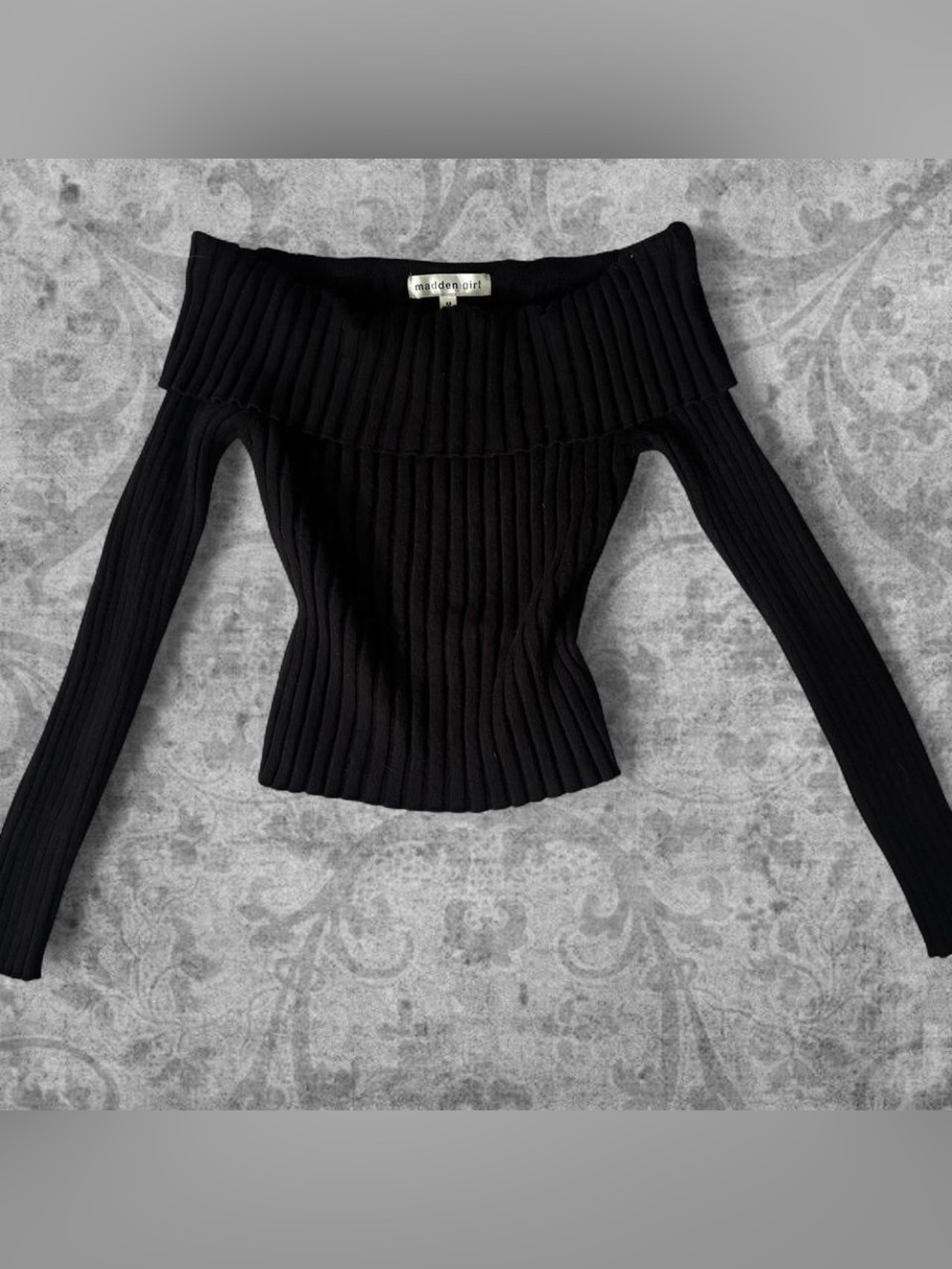 Steve Madden black ribbed off the shoulder fitted long sleeve ~ size S